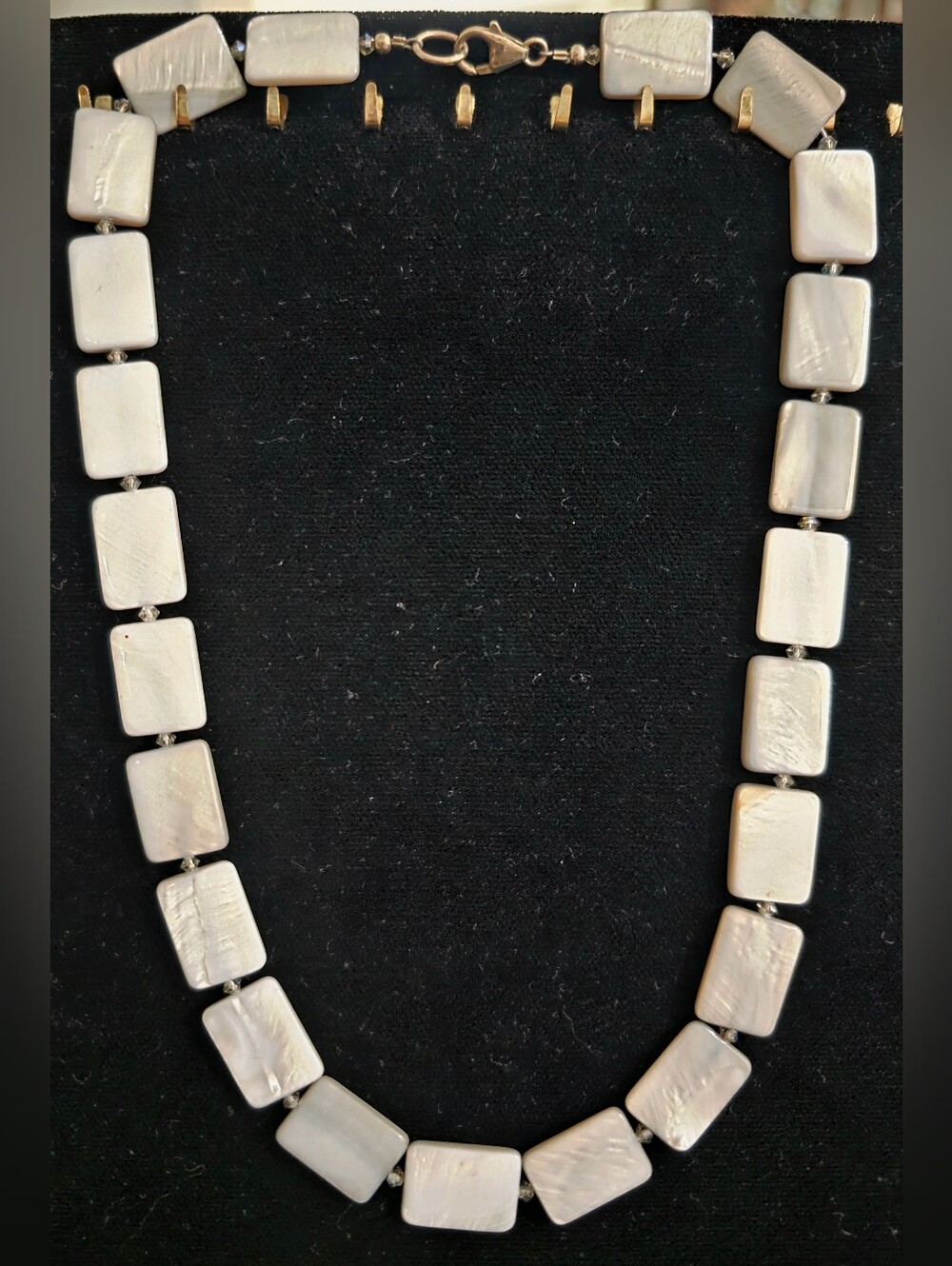 Elegant Silvery White Mother-of-Pearl Rectangular Bead .925 Necklace